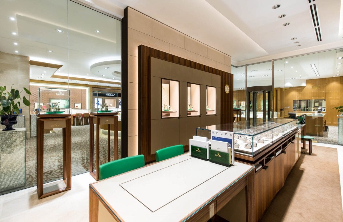 Lugaro Jewellers - Park Royal - CDC Construction